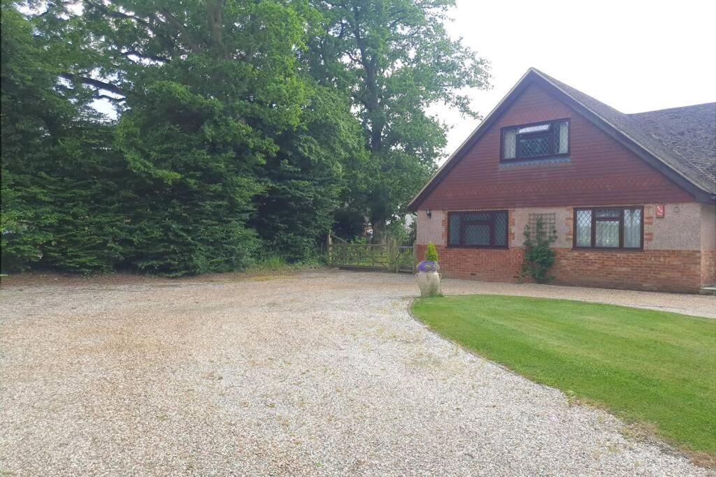 Ashwood Holiday Cottage. Ashford  Eksteriør billede